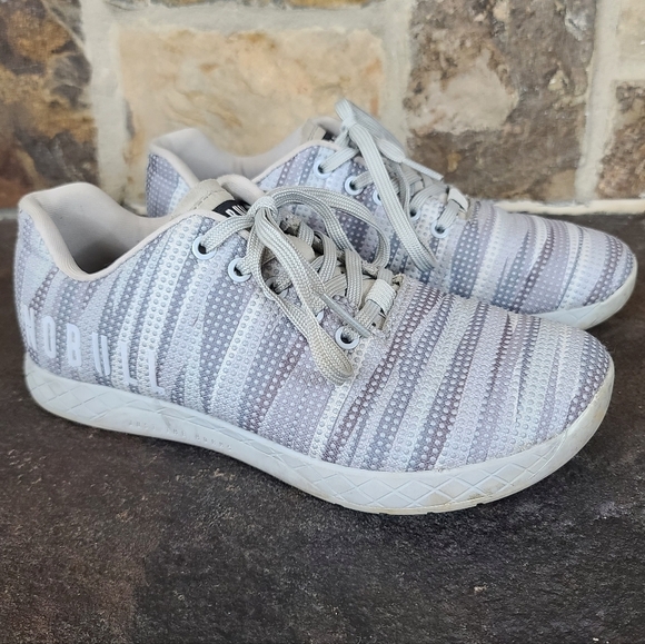 NOBULL 8 9.5 Burst Trainer Striped Shoes - Picture 3 of 16